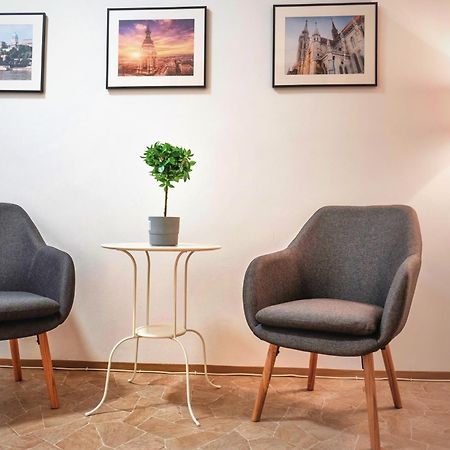 Apartamento Jozsef Krt 3Br - Near Corvin Budapest Exterior foto