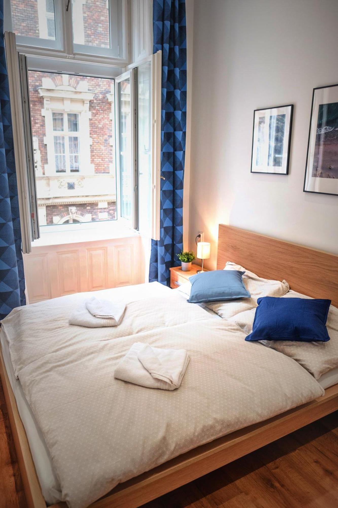 Apartamento Jozsef Krt 3Br - Near Corvin Budapest Exterior foto